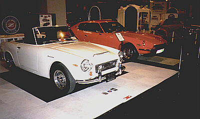 2000 Roadster & 260Z 2/2
