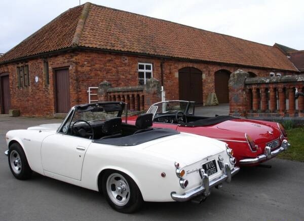 Datsun v MGB