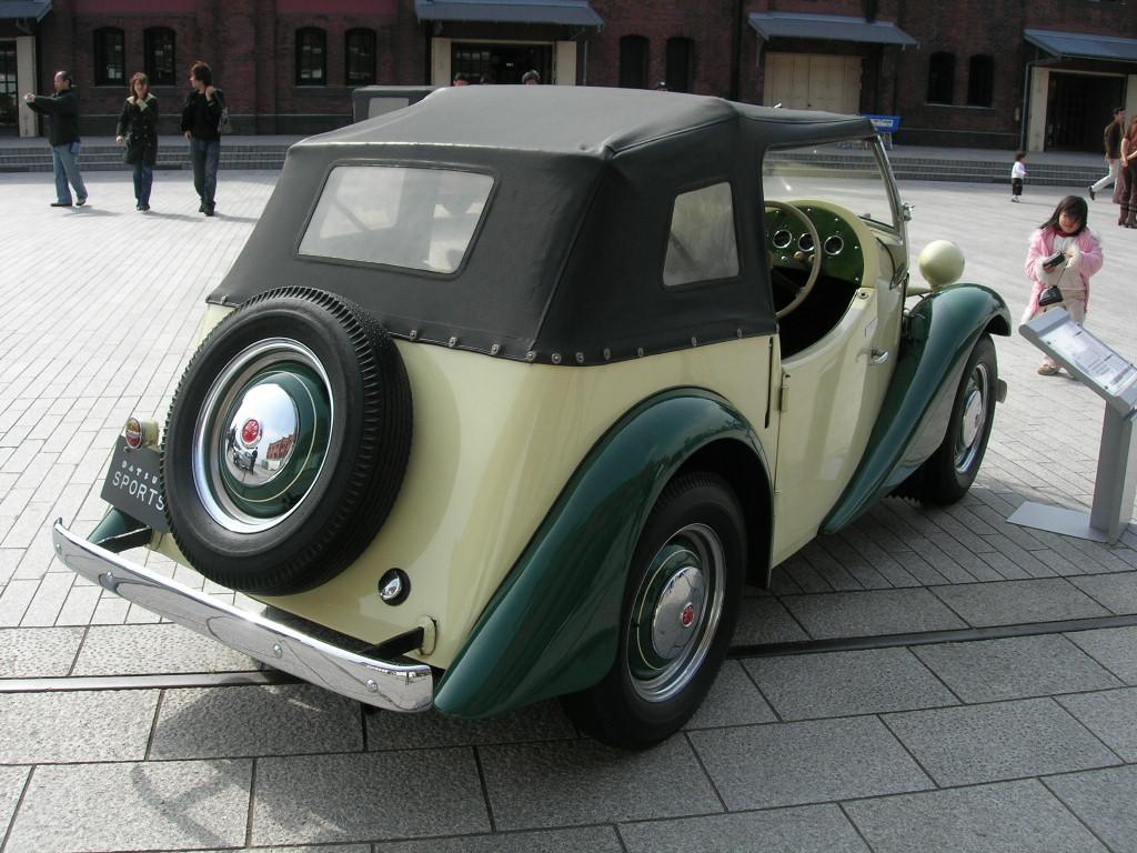 Datsun DC3 - rear 3/4