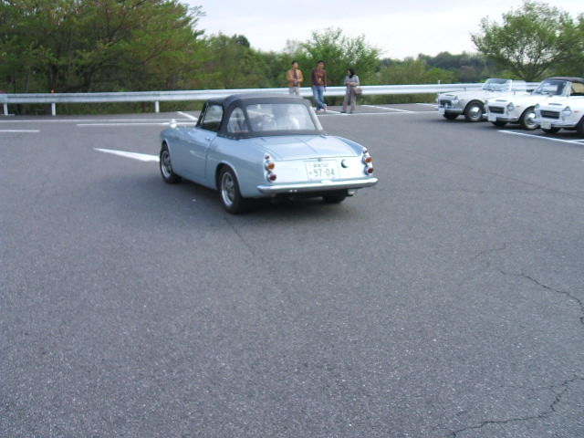 09.JPG - 117,380BYTES