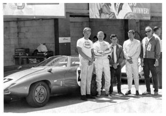 Pete Brock 's Triumph TR250K